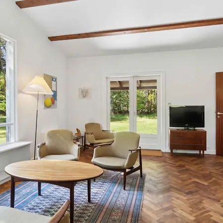 Ferienhaus Renovated Near Forest And